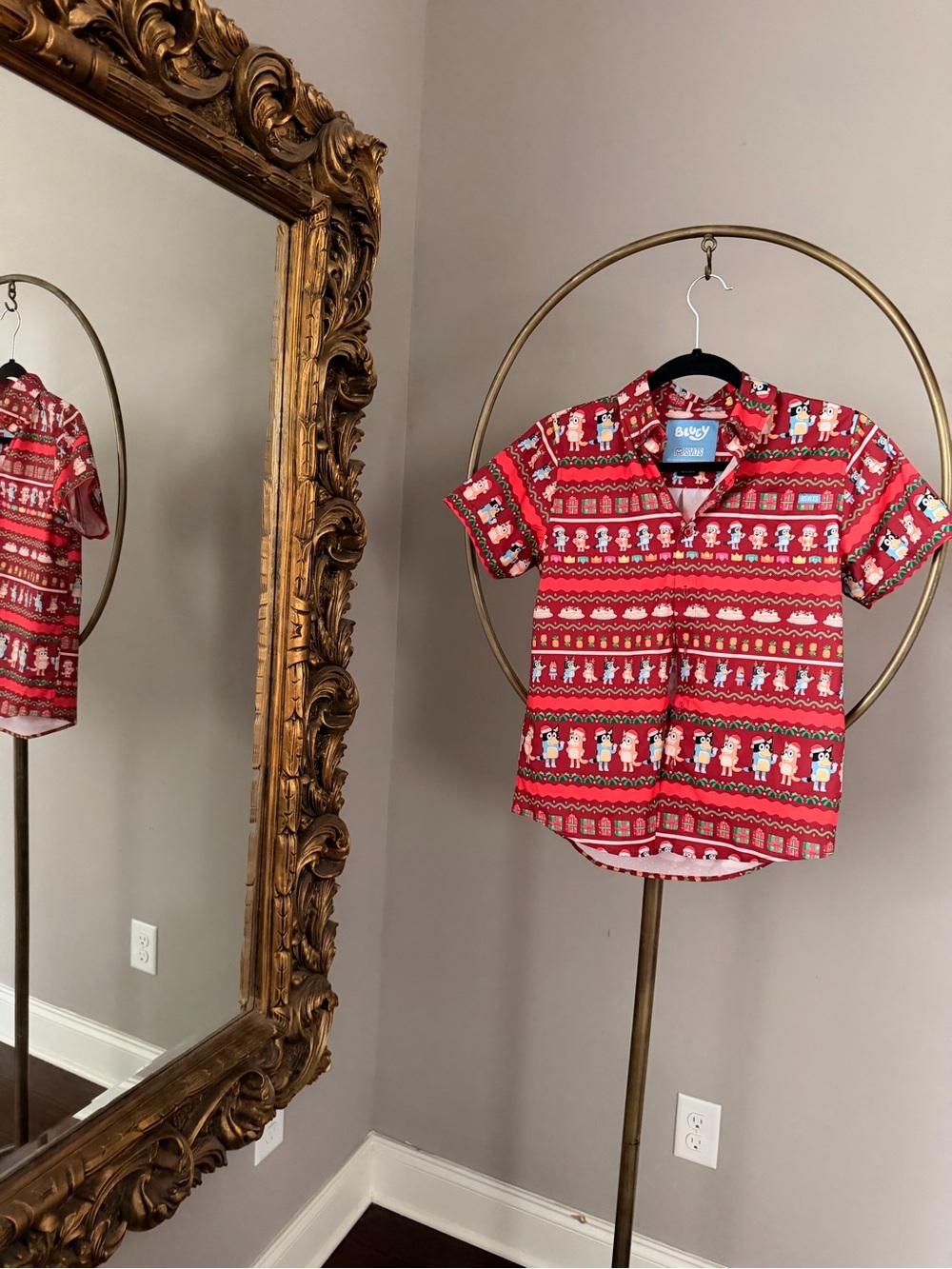 RSVLTS Short-Sleeve Kids Button-Down with Holiday Bluey Print NWOT